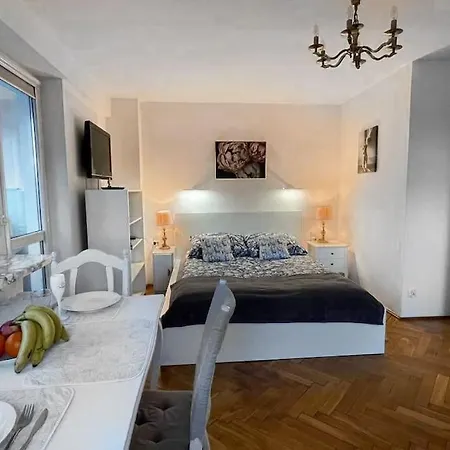 Apartment View Ii
